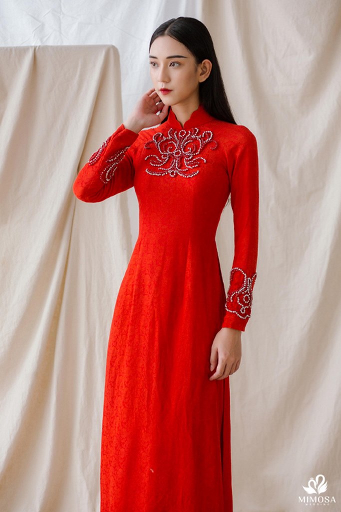 ao dai cuoi cach tan