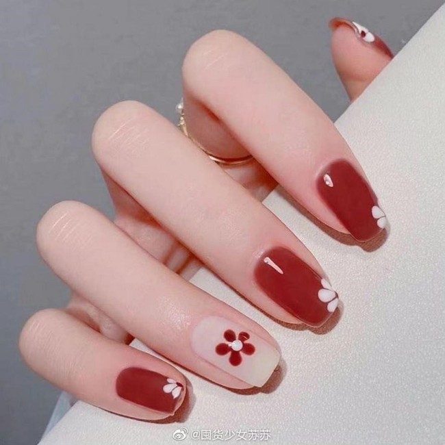 mau nail chup anh cuoi