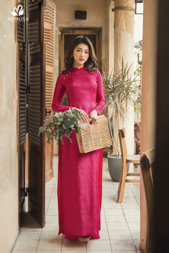 ao dai cuoi mau hong