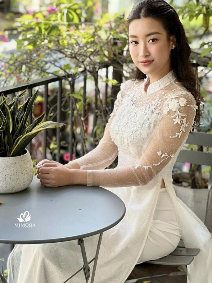 kieu toc mac ao dai cuoi