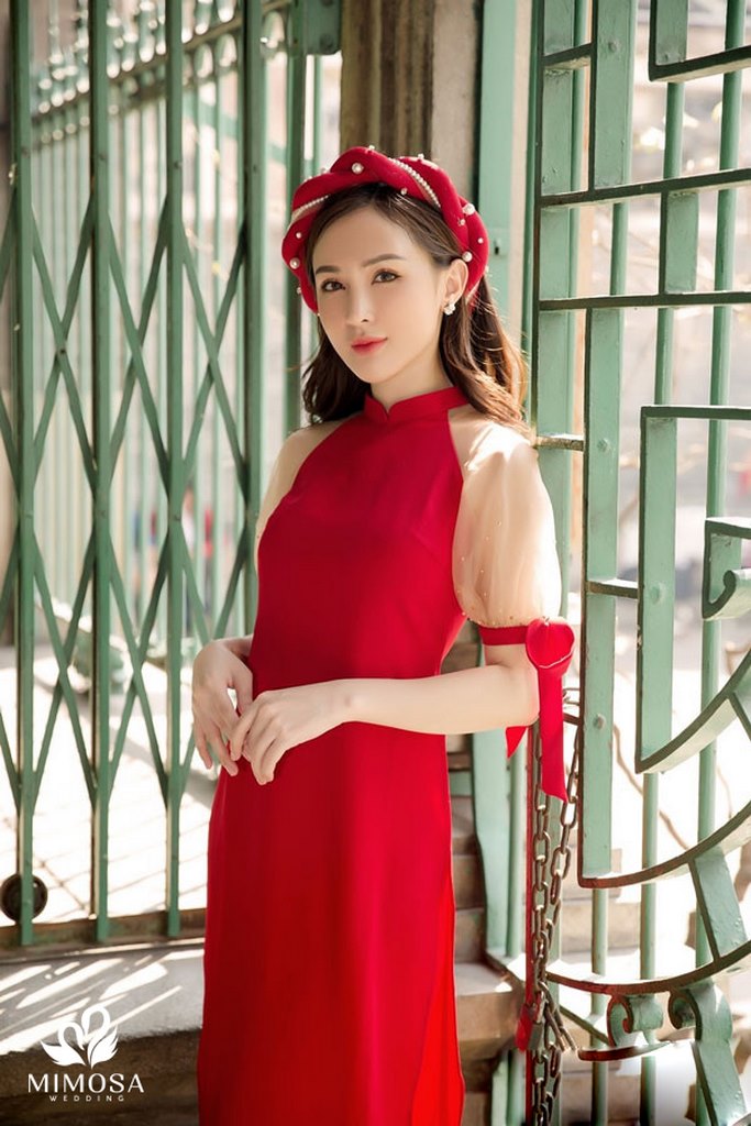 kieu toc mac ao dai cuoi