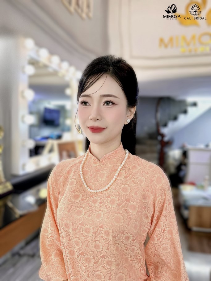 chup anh cuoi ao dai