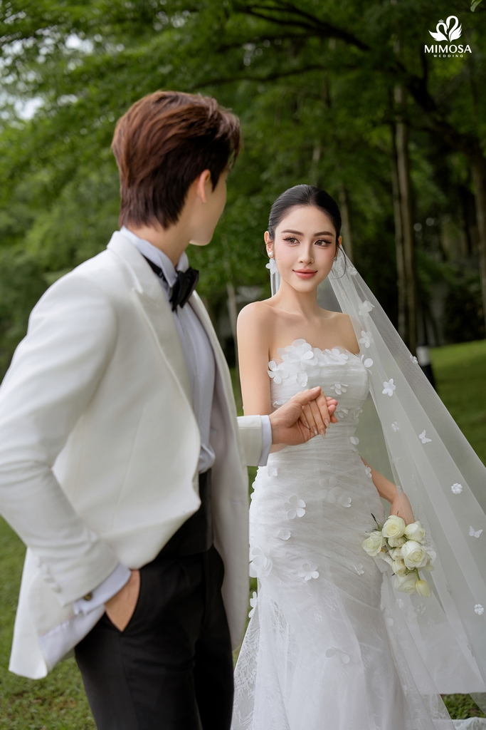cap đăng ảnh cưới