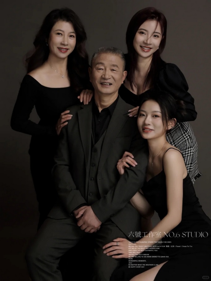 chụp ảnh gia đình 4 người